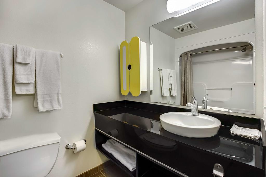 Studio 6-East Brunswick, Nj - Nyc Area Экстерьер фото